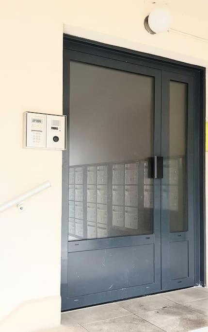 Apartment Quartier Des Emailleurs-t4 Avec Balcon Et Garage