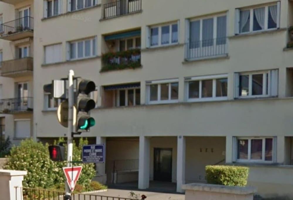 Quartier Des Emailleurs-t4 Avec Balcon Et Garage